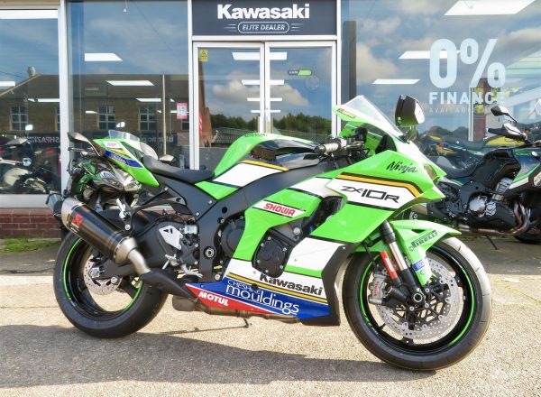 KAWASAKI NINJA ZX-10R WORLD SUPERBIKE REPLICA