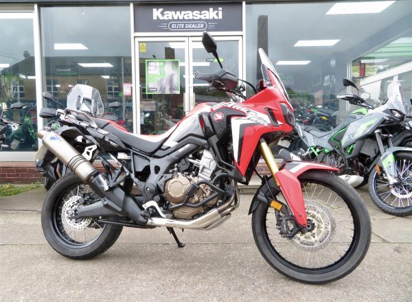 HONDA CRF1000L AFRICA TWIN