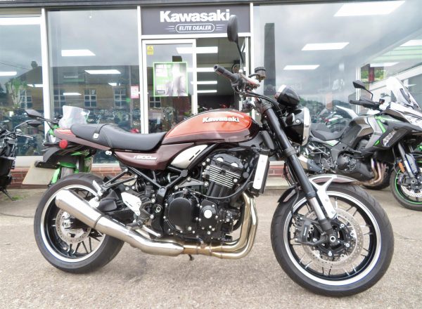 KAWASAKI Z900RS