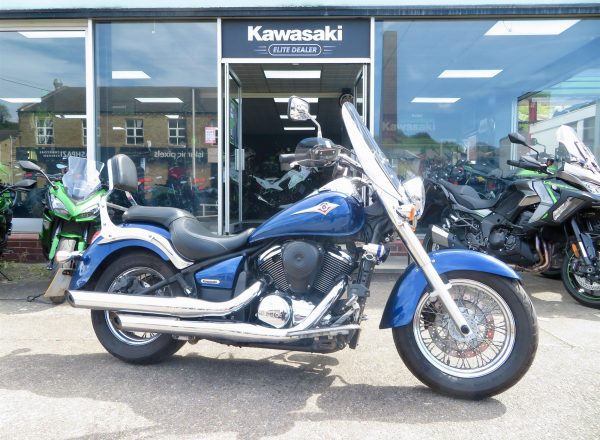 8873346x2200x1640_FFFFFF_L_0