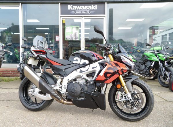 APRILIA TUONO V4 1100 FACTORY 2022