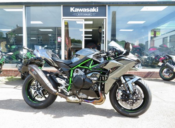 KAWASAKI NINJA H2 SUPERCHARGED