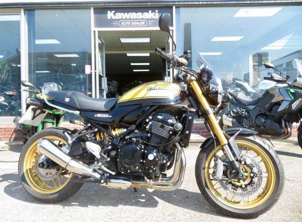 KAWASAKI Z900RS SE