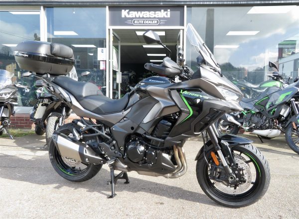 KAWASAKI VERSYS 1100 2025