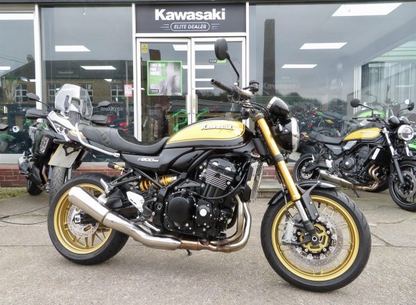 KAWASAKI Z900RS SE 2023