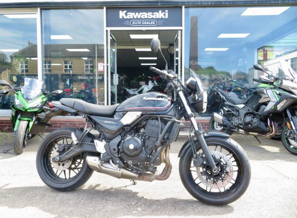 KAWASAKI Z650RS 2023