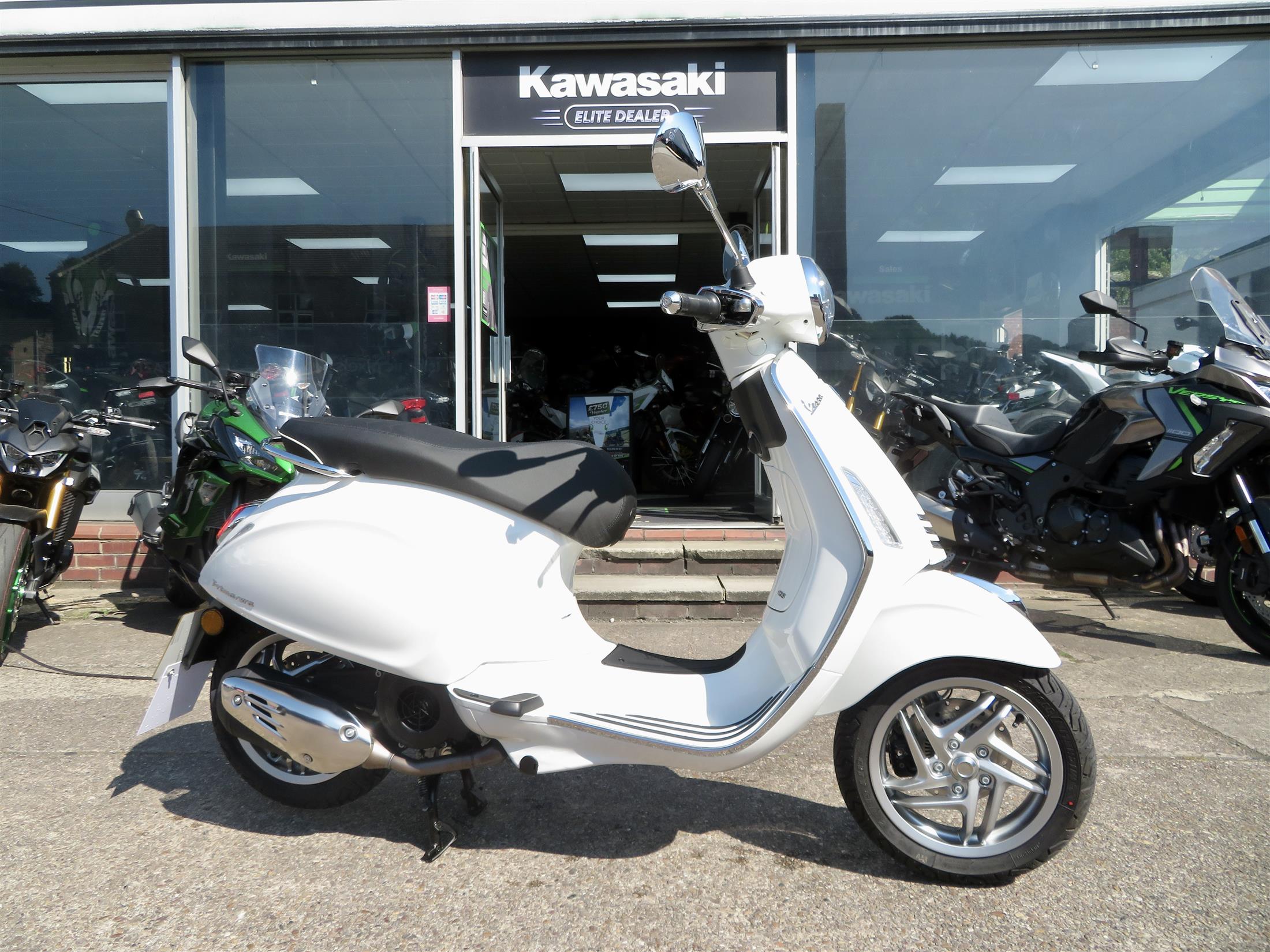 PIAGGIO VESPA PRIMAVERA 125