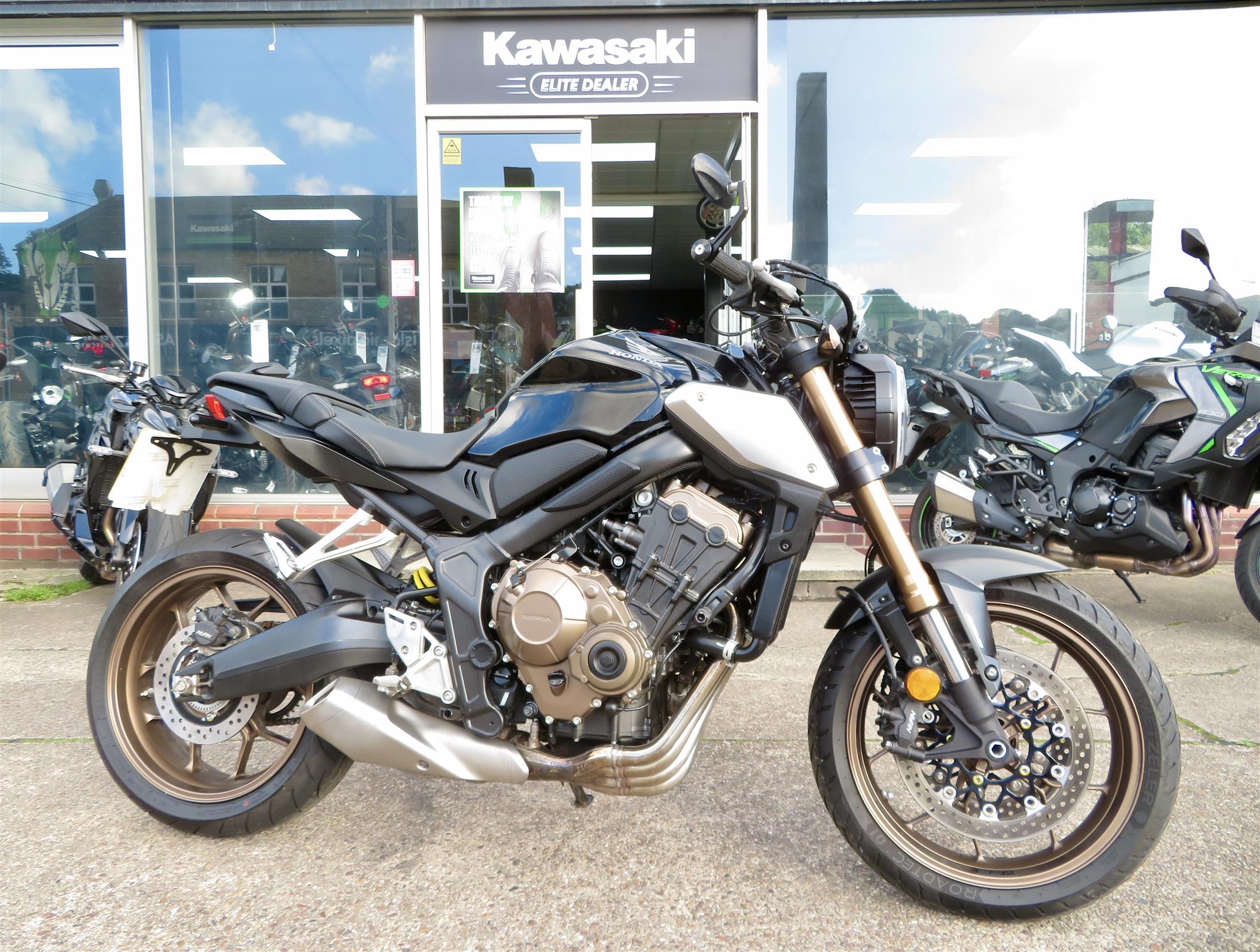 HONDA CB650R