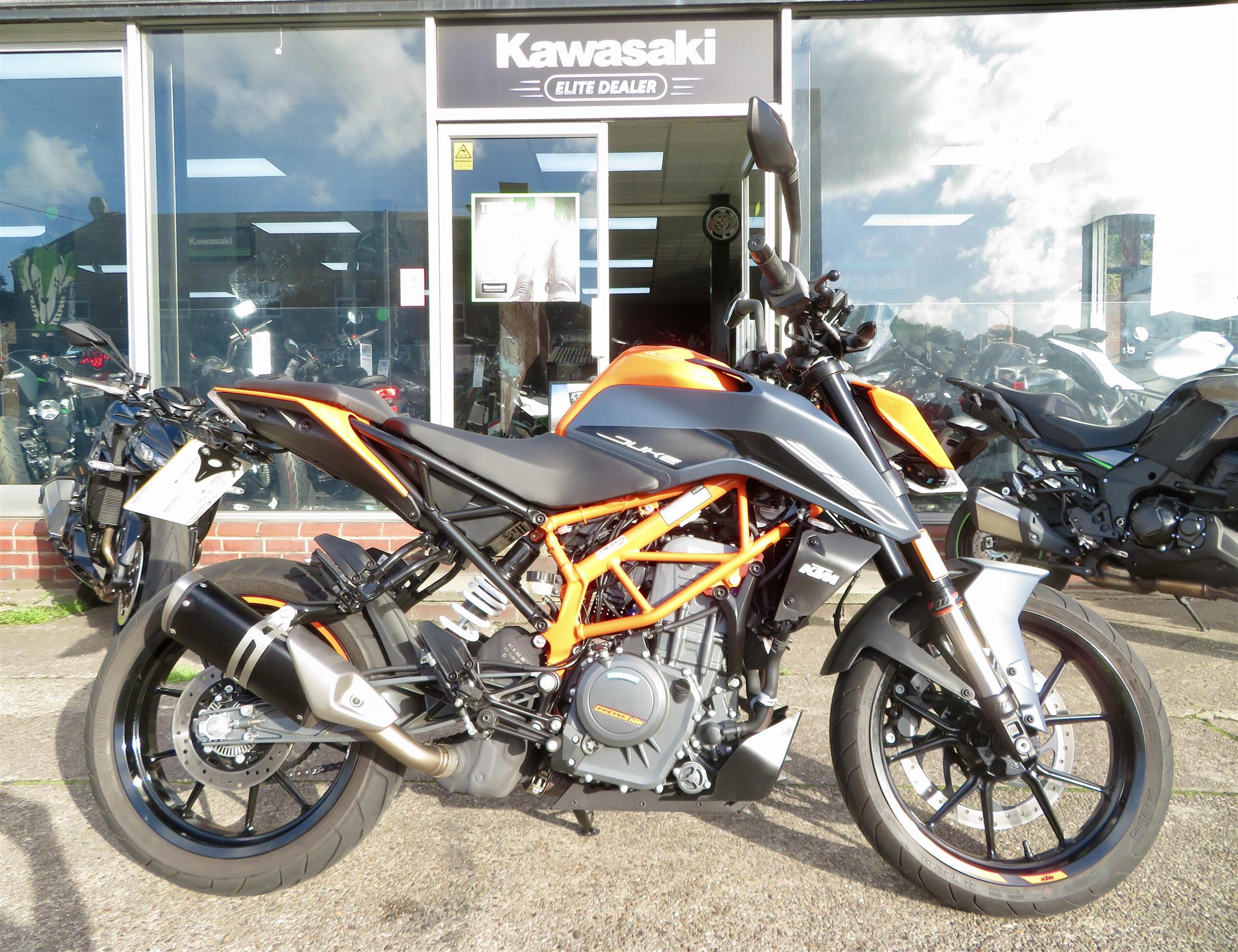 KTM 390 DUKE