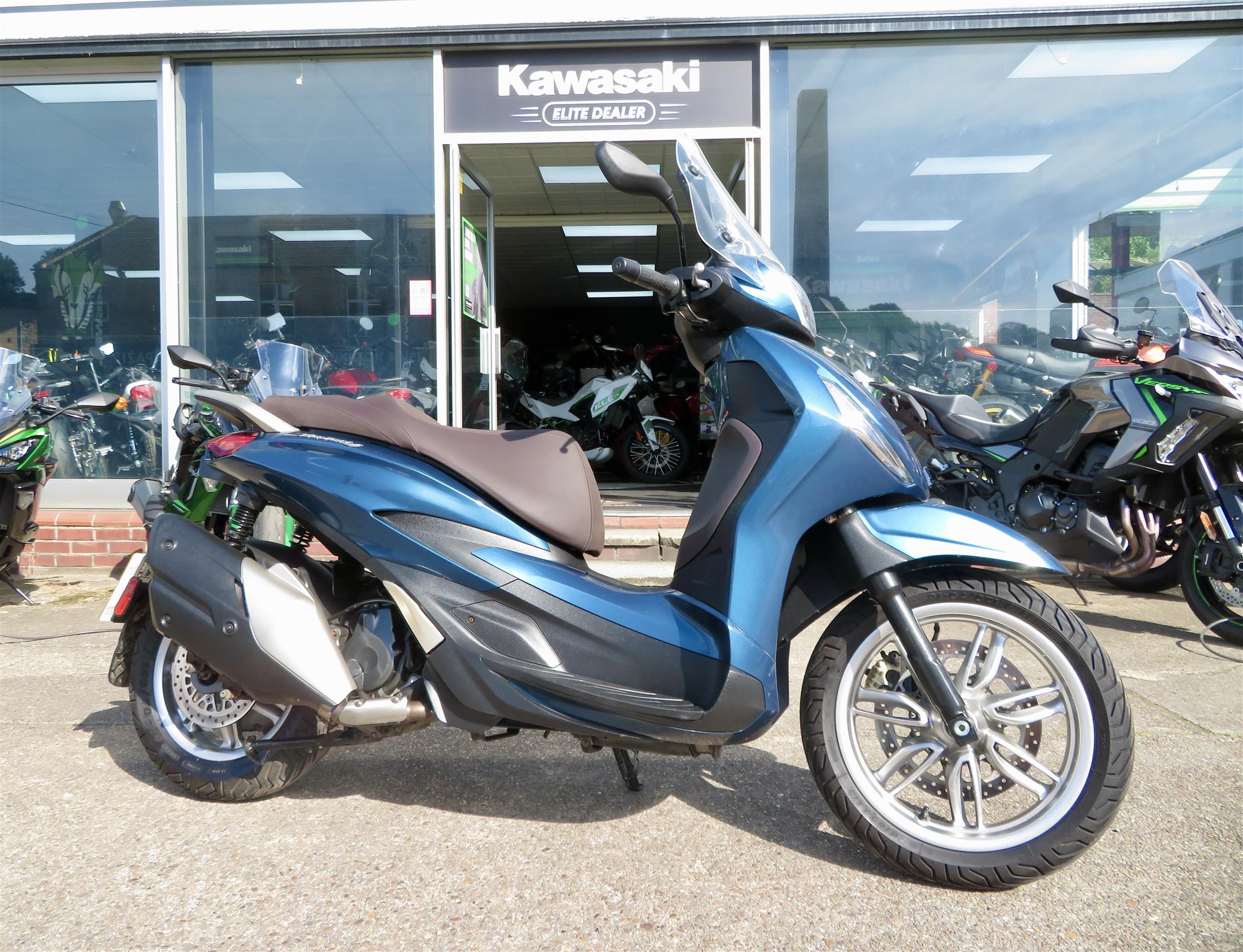 PIAGGIO BEVERLY 400 S