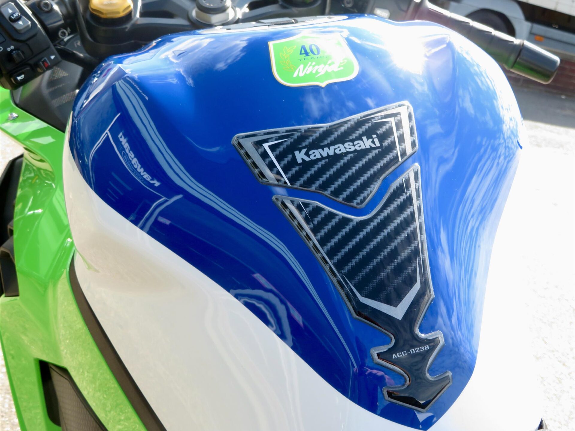 日本未入荷 [QUARQOR] #7124 silver92.5 KAWASAKI NINJA ZX-4RR 40TH ANNIVERSARY PERFORMANCE EDITION