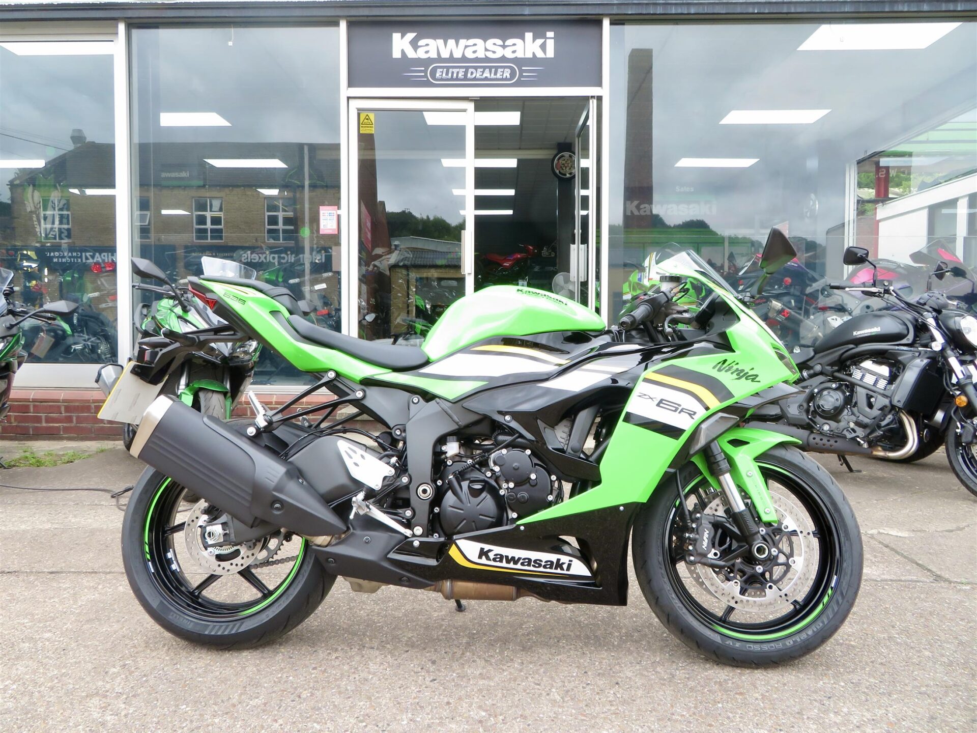 KAWASAKI NINJA ZX-6R 636 2025 - Kawasaki Autorama Ltd