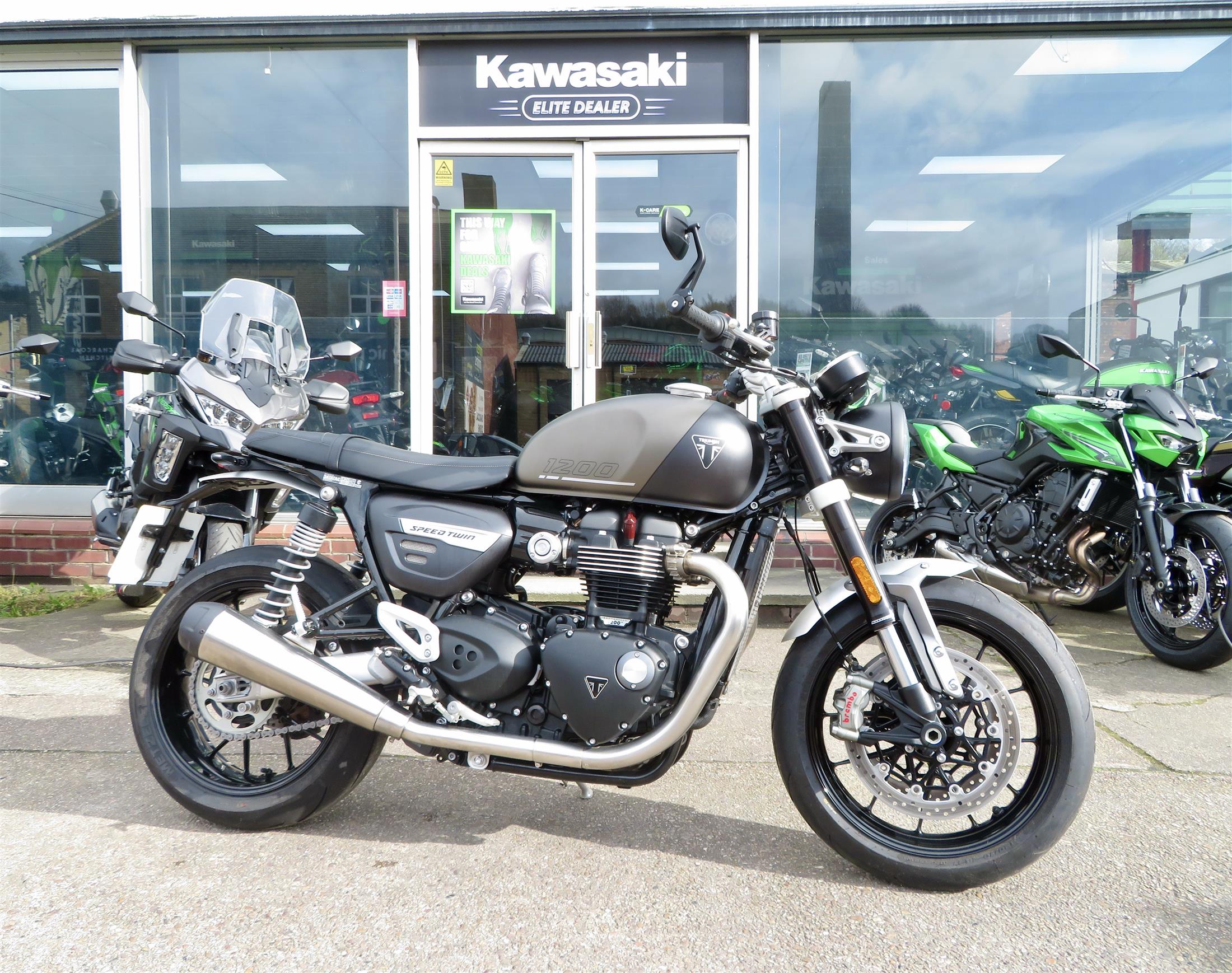 TRIUMPH SPEED TWIN 1200 2024