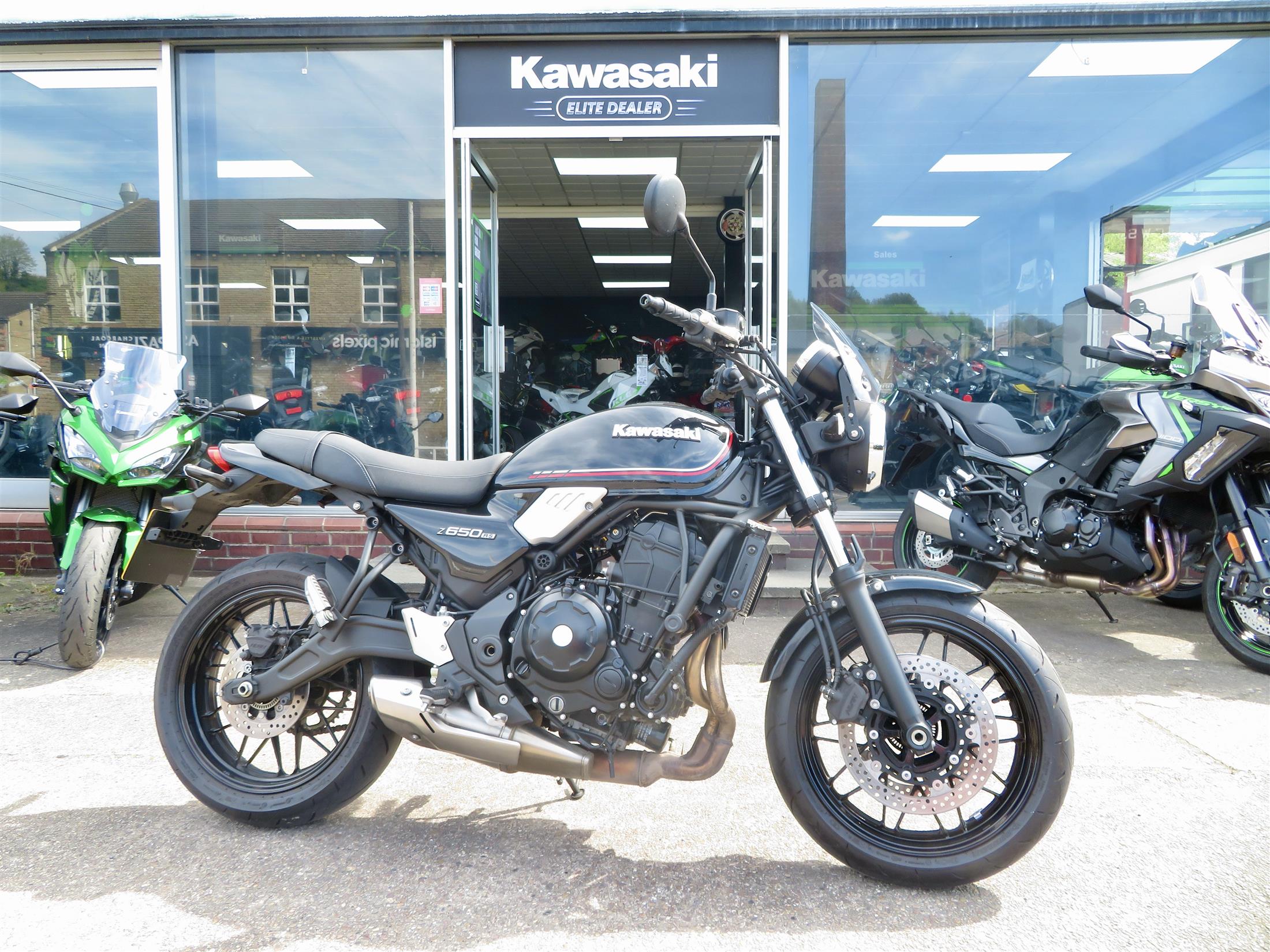 KAWASAKI Z650RS 2023