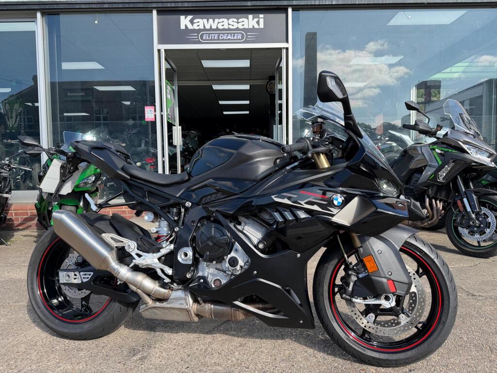 BMW S1000RR SPORT